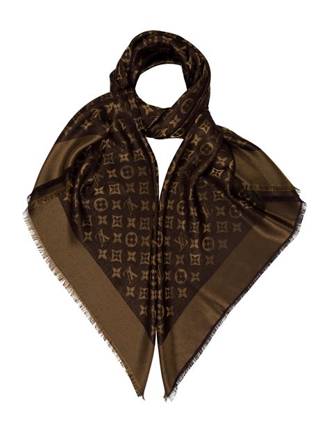 louis vuitton scialle monogram shine|Monogram Shine Shawl .